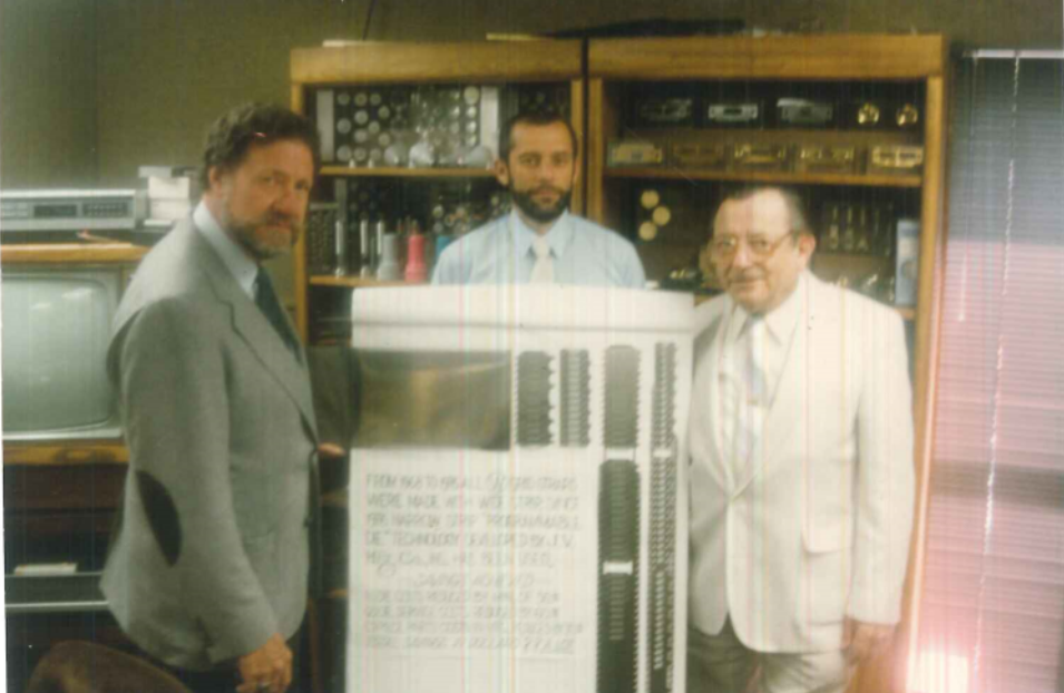 Gruber, Sam_ Vecchi, Alan_ Vecchi, John _ Grid Straps (1)