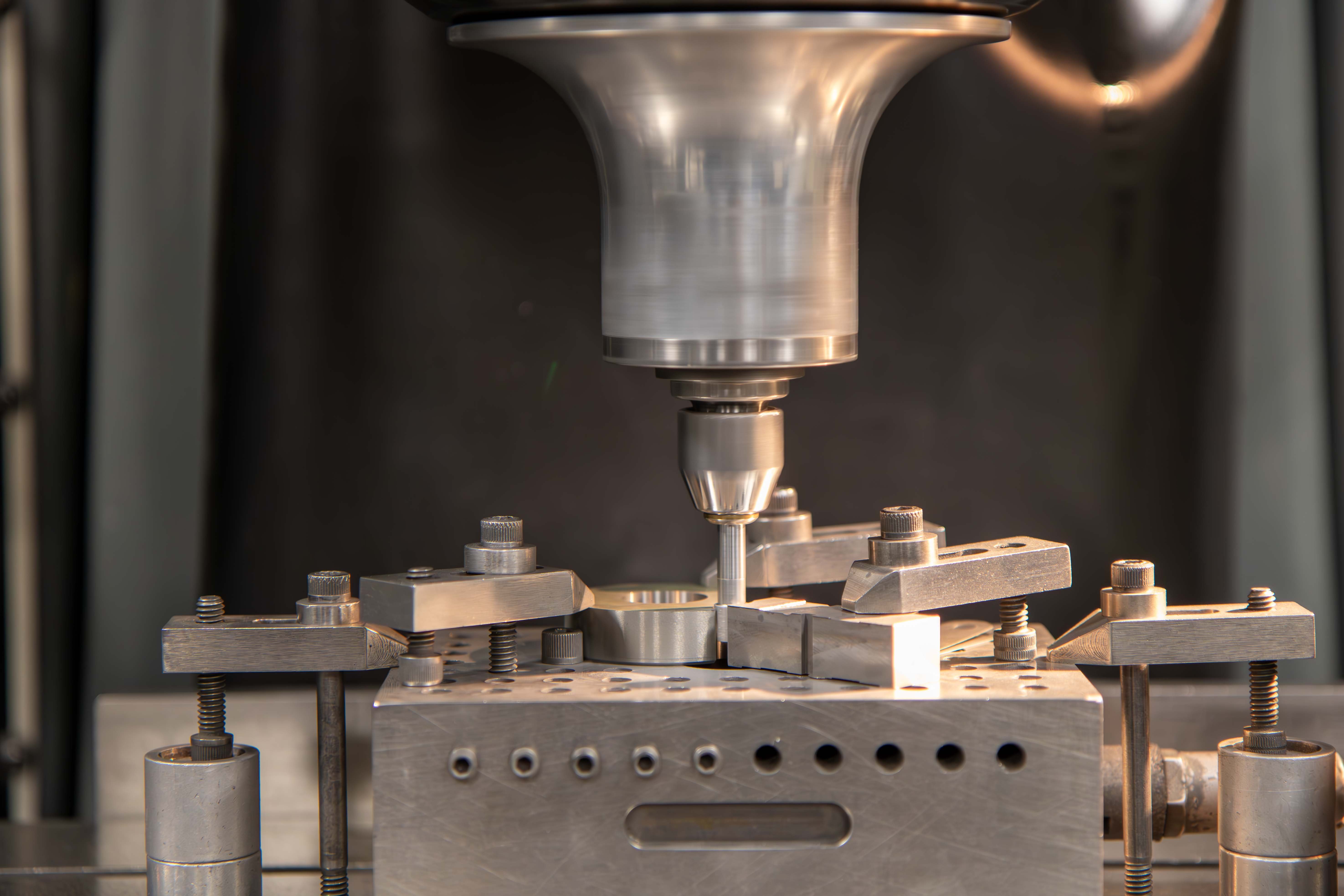 Jig grinding (46)-Enhanced-NR