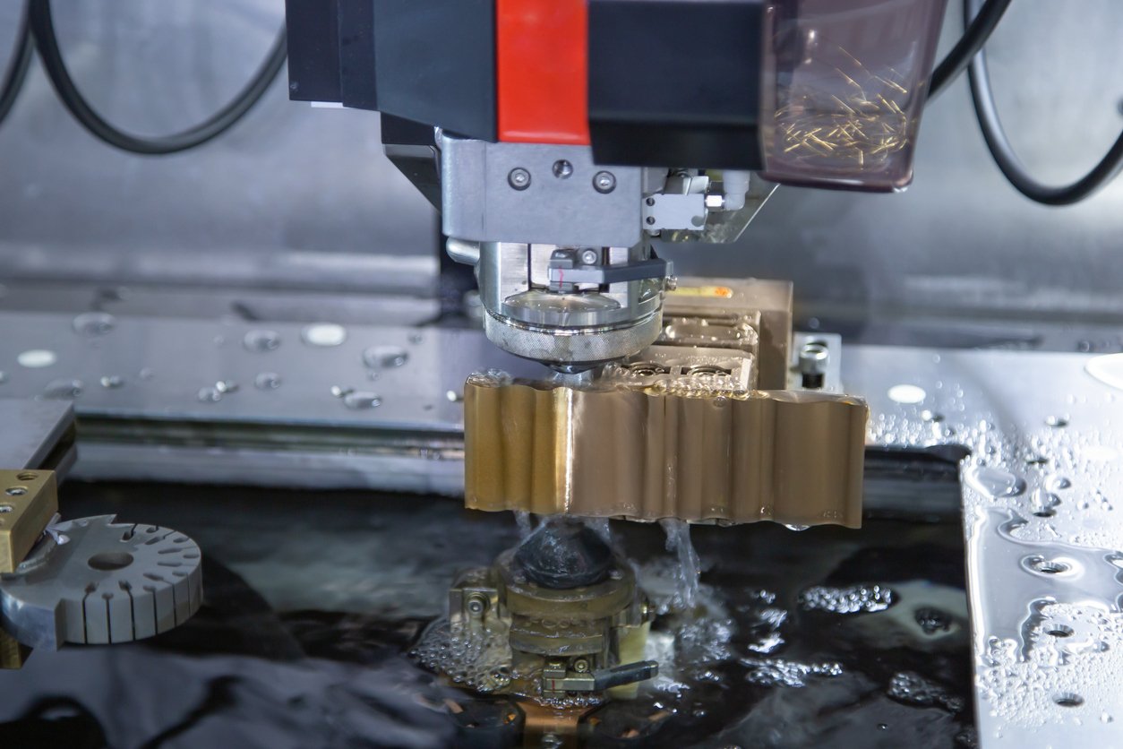 Electrical discharge machining (EDM) wire threader machine